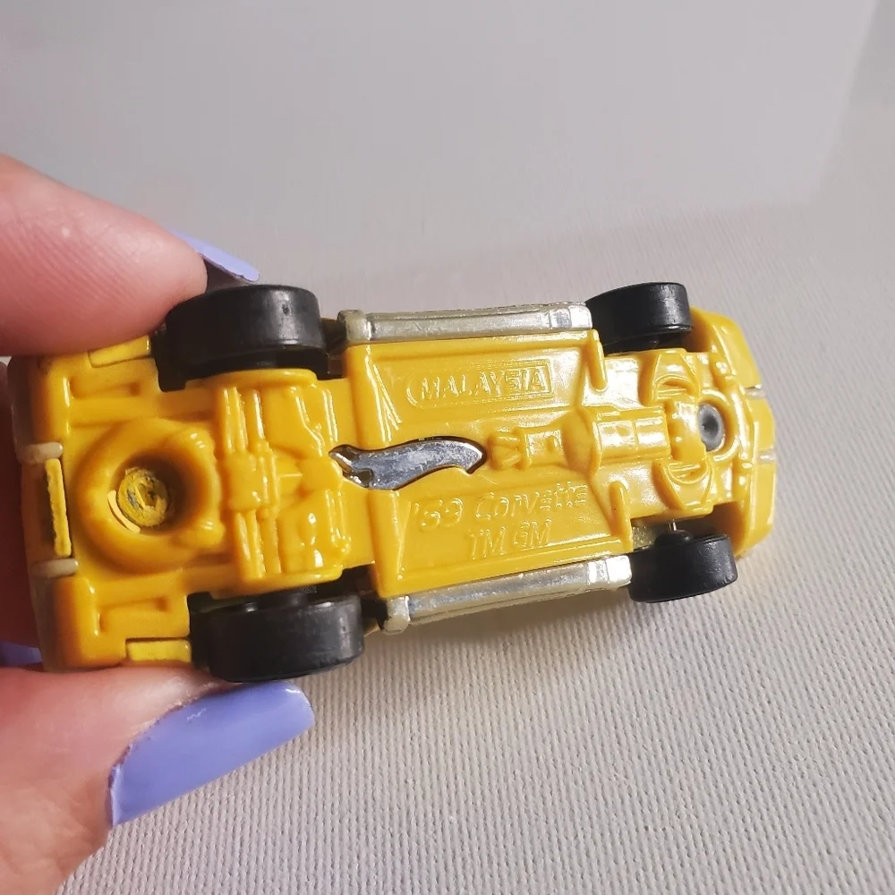 Vintage- '69 CORVETTE Hot Wheel